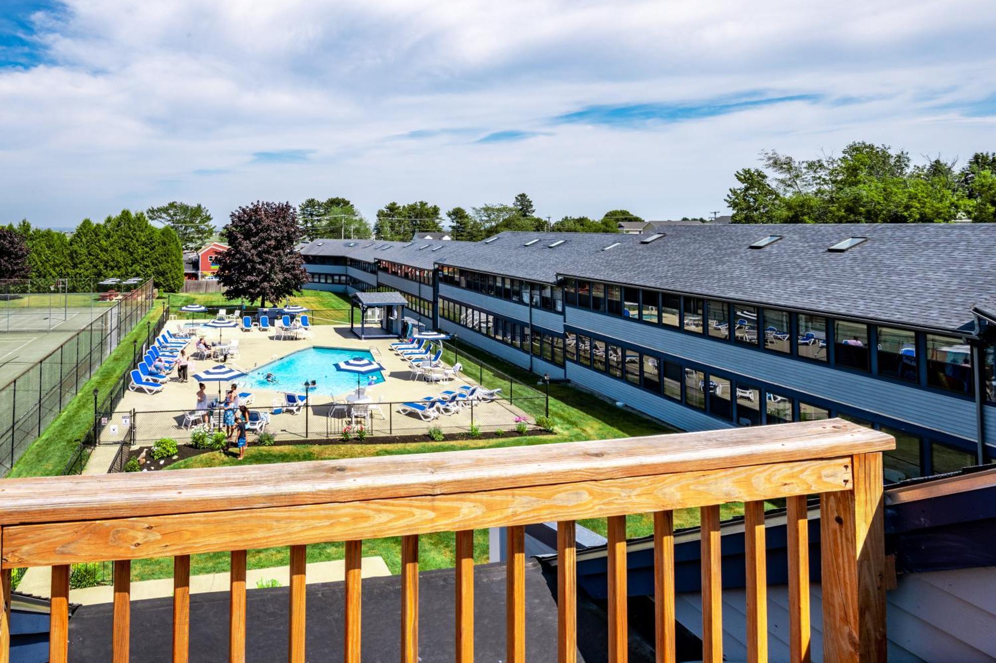 Nautical Mile Resort Wells Eksteriør bilde